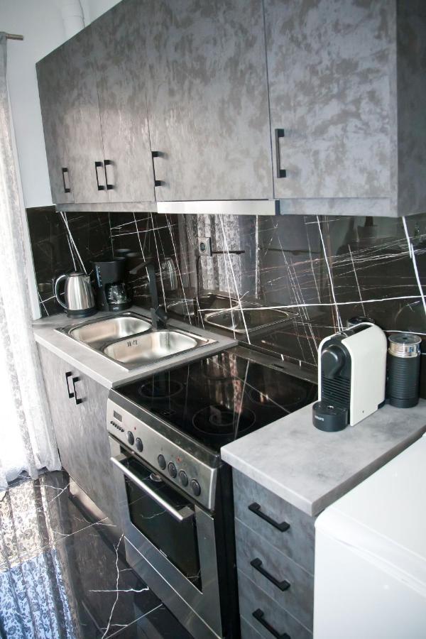 Chris Luxury Studio Ioannina Luaran gambar