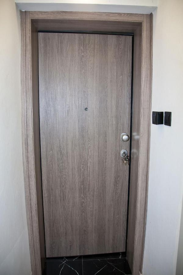 Chris Luxury Studio Ioannina Luaran gambar
