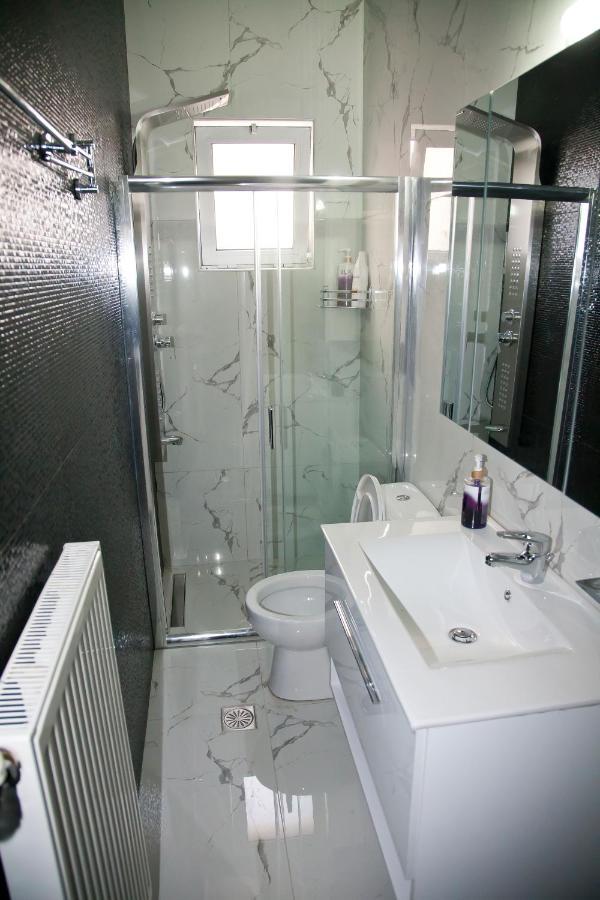 Chris Luxury Studio Ioannina Luaran gambar